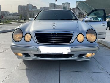 Mercedes-Benz: Mercedes-Benz 240: 2.4 l | 2000 il Sedan