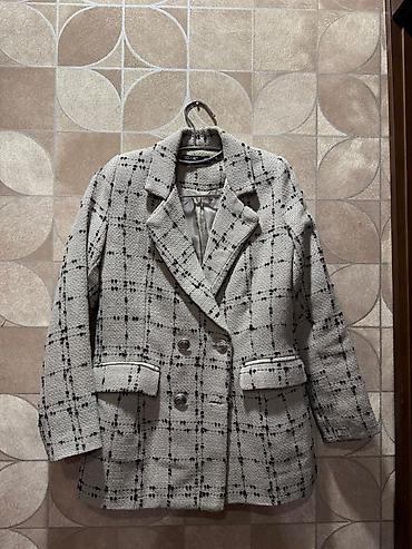 pencek: Qadın geyimləri – seçmə modellər 1) Tweed blazer, xanalı naxış - — 2