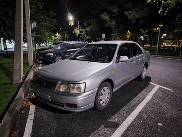 продаю ниссан блюберд: Nissan Bluebird: 1999 г., 1.8 л, Автомат, Бензин, Седан