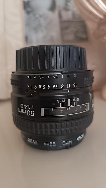Nikon AF Nikkor 50mm f/1.4D obyektiv - Fokus məsafəsi: 50mm (tam