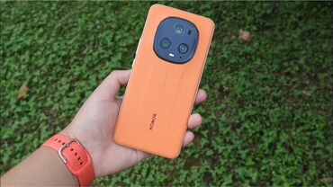 телефон техно спарк: Honor Magic 5 Pro, Новый, 512 ГБ, цвет - Оранжевый, 2 SIM