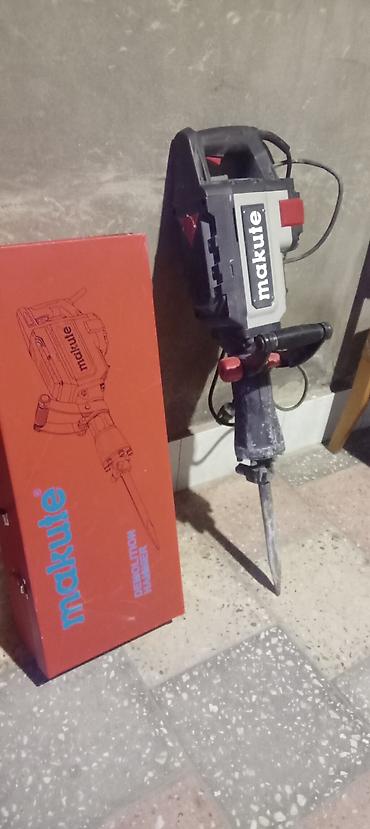cəkic: Makute elektrikli dağıtma çəkici (Demolition Hammer) - Brend: Makute — 1