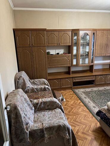 4 комнатный квартира: 3 комнаты, Агентство недвижимости, Без подселения, С мебелью полностью