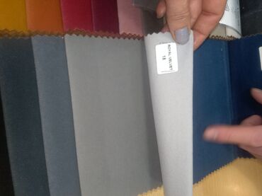 Stolice: Taburei dezen po izboru šaljem brzom poštom — 10