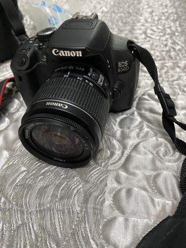 canon 50mm 1.4: İşlənmiş Əla vəziyətdə . Dubaydan şəxsi istifadə üçün 740 dollara