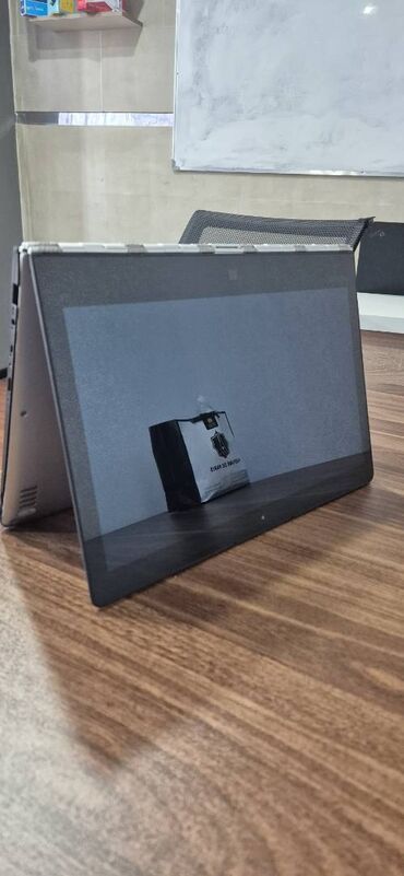 Чехлы: Б/у Lenovo Yoga, 13.3 ", Intel Core i7, 256 ГБ