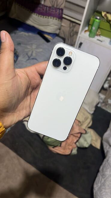 взять айфон 12 в рассрочку: IPhone 12 Pro Max, Б/у, 128 ГБ, Matte Silver, Чехол, 88 %