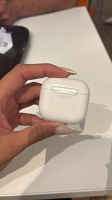 “Airpods 4” 3 aydı alınıb. Heç bir problemi yoxdur kreditlə alınıb lalafo.az -da “Airpods 4” 3 aydı alınıb. Heç bir problemi yoxdur kreditlə alınıb