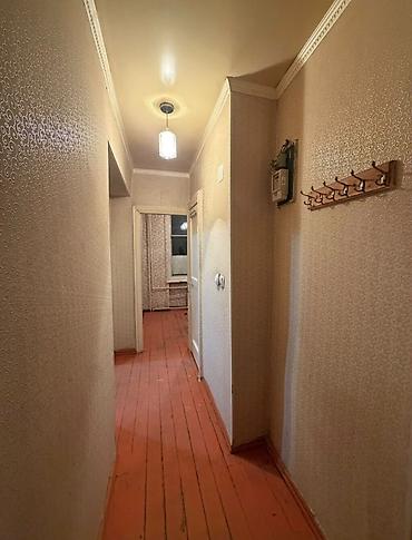 Продажа квартир: 1 комната, 30 м², Пишпек Хрущевка, 2 этаж, Старый ремонт — 3