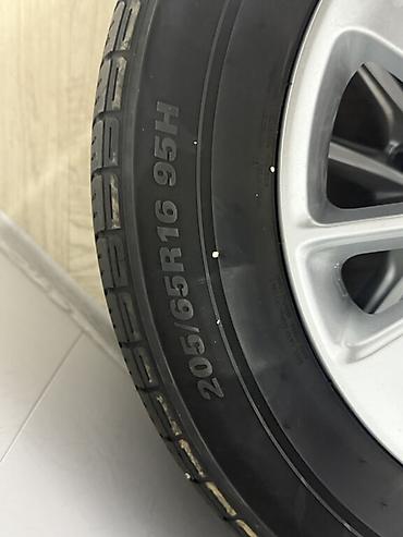 r16 sonata: Колеса в сборе 205 / 65 / R 16, Лето, Б/у, 1 шт, Легковые, Литые, отверстий - 5 — 4