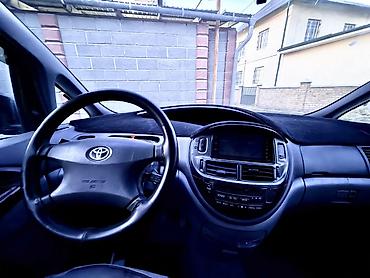 марсель: Toyota Estima: 2002 г., 2 л, Механика, Дизель, Минивэн — 6