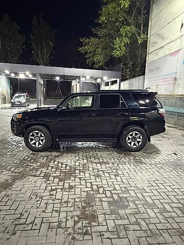 Продажа авто: Toyota 4Runner: 2020 г., 4 л, Автомат, Бензин, Внедорожник — 10