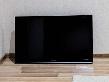 zimmer televizor qiymeti: Б/у Телевизор Panasonic LCD 83" FHD (1920x1080), Самовывоз, Платная доставка, Доставка в районы