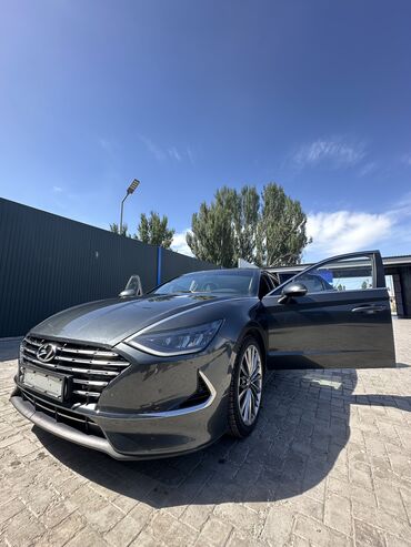 Toyota: Toyota : 2019 г., 2 л, Автомат, Бензин, Седан