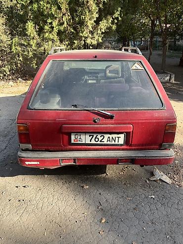 h 100: Nissan Bluebird: 1987 г., 2 л, Механика, Бензин, Универсал — 3