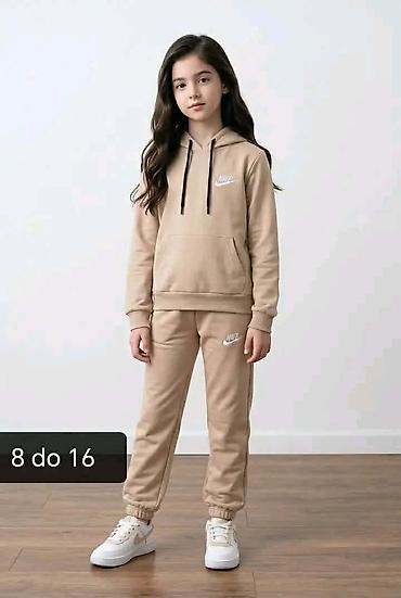 nike tech komplet: Novoo
Nike kompletici
2100 dinara — 6