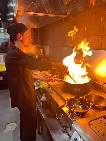 dönerçi: 👨‍🍳 FAST-FOOD MƏTBƏX ŞEFİ İŞ AXTARIR Fast-food sahəsində təcrübəli — 1