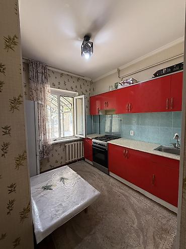 сдается квартира джалалабад: 2 комнаты, 48 м², Зайнабетдинов мкр., 105 серия, 1 этаж — 5