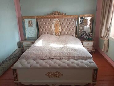тумба в гостиную: İkinəfərlik çarpayı, 2 tumba, İşlənmiş