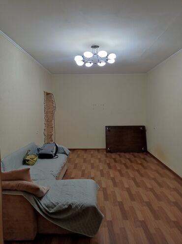 английский квартал снять квартиру: 1 бөлмө, 38 кв. м, Жеке план, 5 кабат, Эски ремонт