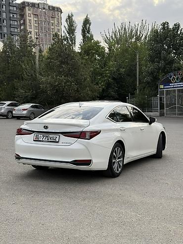 кона машина цена: Lexus ES: 2019 г., Гибрид, Седан — 5