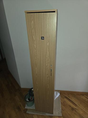 islenmis skaflar: İşlənmiş, 1 qapı, Sarı, Açılan, Düz dolab — 1