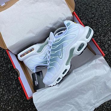 Krasofkalar və idman ayaqqabıları: 📩 Sifariş üçün mesaj qutumuza yazın ✅ Münasib qiymətlə Nike Air Max — 2