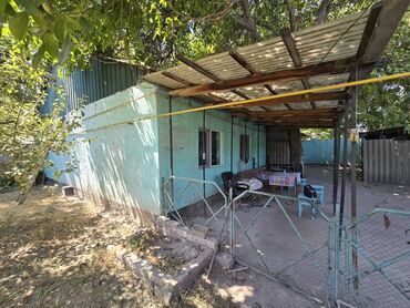 раздольное село: Үй, 8 кв. м, 3 бөлмө, Кыймылсыз мүлк агенттиги