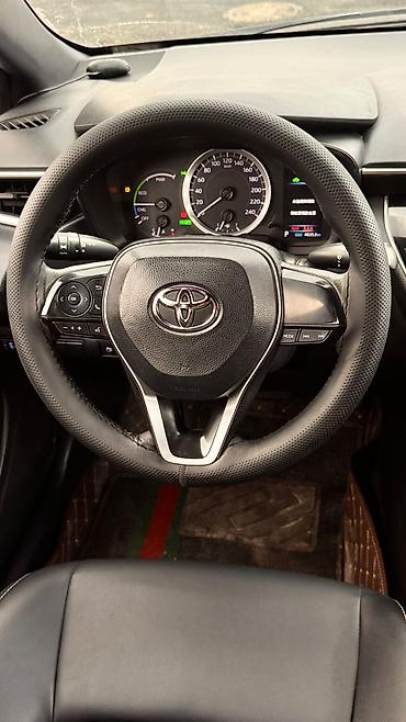 Toyota: Toyota Corolla: 2022 г., 1.8 л, Автомат, Гибрид, Седан — 5