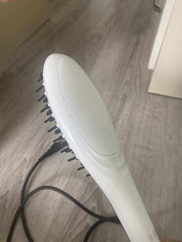 Qadın geyimləri: GRUNDIG elektrikli saç daraması – düzləşdirici fırça - Brend: Grundig