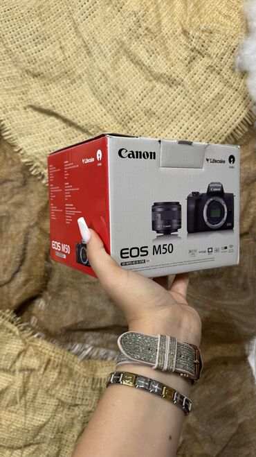 Fotokameralar: Canon M50 + Canon 15-45 linza