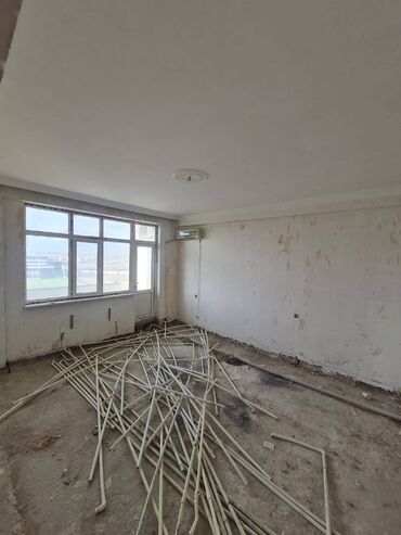 Yeni tikili: Bakıxanov qəs., 4 otaqlı, Yeni tikili, m. Koroğlu, 2 kv. m -da lalafo.az — 6 Yeni tikili: Bakıxanov qəs., 4 otaqlı, Yeni tikili, m. Koroğlu, 2 kv. m — 6