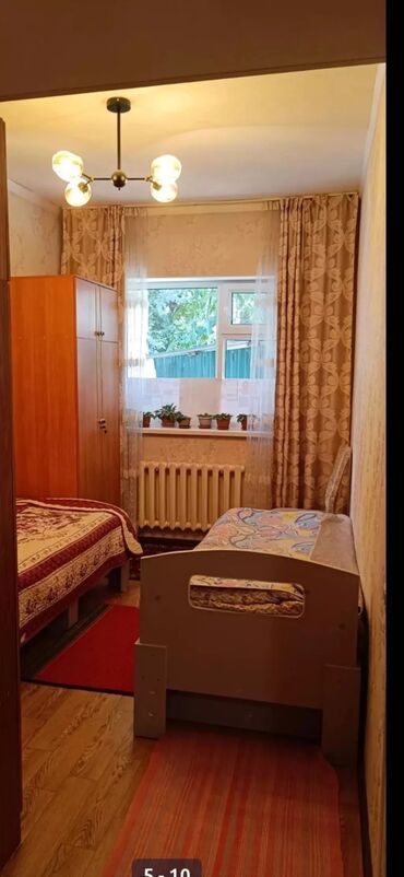 чертежи дома: 70 м², 3 комнаты, Парковка, Забор, огорожен