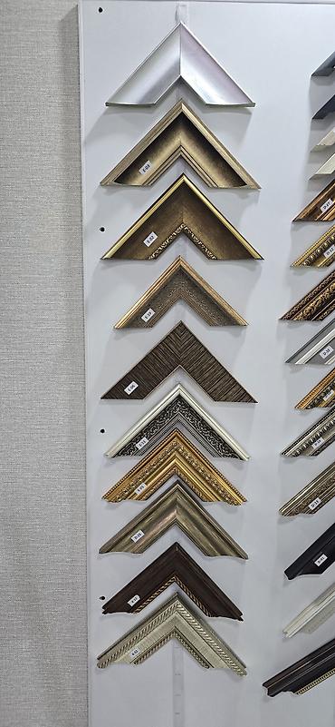 Зеркала: В наличии! Зеркало с белой рамой, рамка ПВХ. Ширина рамки: 1,5 см — 4