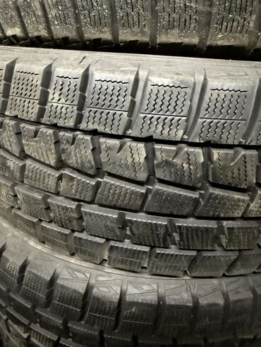 Шины: Шины 215 / 60 / R 17, Зима, Б/у, Комплект, Легковые, Япония, Dunlop