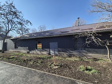 Продажа складов и мастерских: Продаётся нежилое здание/производственно-складской объект — 1