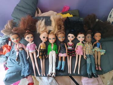 дома для кукол: Продаются куклы Братц Мокси, Барби ( б/у) в идеальном состоянии