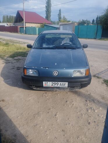 продаю пассат: Volkswagen Passat: 1988 г., 1.8 л, Механика, Бензин