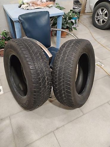 tek oturacaqlar: İşlənmiş Şin Lassa 235 / 65 / R 17 — 1