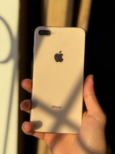 Apple iPhone: IPhone 8 Plus, 64 GB, Qızılı, Barmaq izi, Simsiz şarj, Face ID