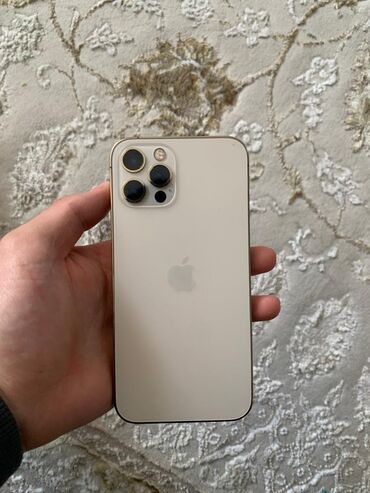 iphone 12 pro расрочка: IPhone 12 Pro, Колдонулган, 256 ГБ, Алтын, Заряддоочу түзүлүш, Коргоочу айнек, Каптама, 85 %