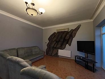 Uzunmüddətli kirayə evlər: 150 kv. m, 4 otaqlı -da lalafo.az — 15 Uzunmüddətli kirayə evlər: 150 kv. m, 4 otaqlı — 15