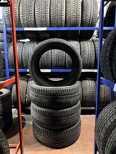 Комплект зимних шин Kumho WinterCraft WP72 - Размер: 235/50 R18 -