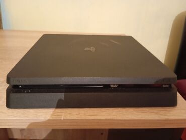 playstation 3 230 azn: PS4 (Sony Playstation 4)