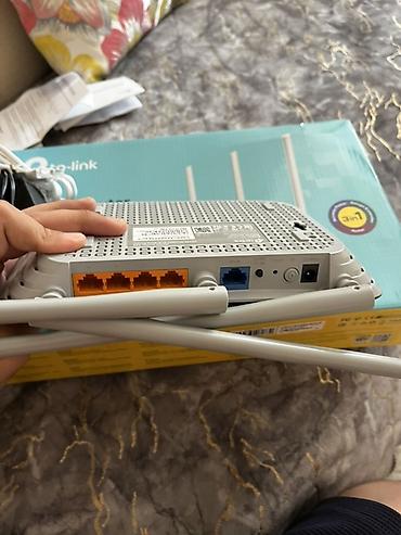 kalonka ev: TP-Link Archer C60 AC1350 Dual Band Wi‑Fi router - İkiz zolaq: 2.4 — 1
