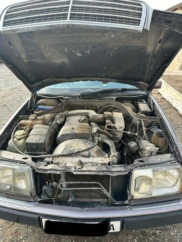 Mercedes-Benz: Mercedes-Benz W124: 1992 г., 2.2 л, Механика, Бензин, Универсал — 9