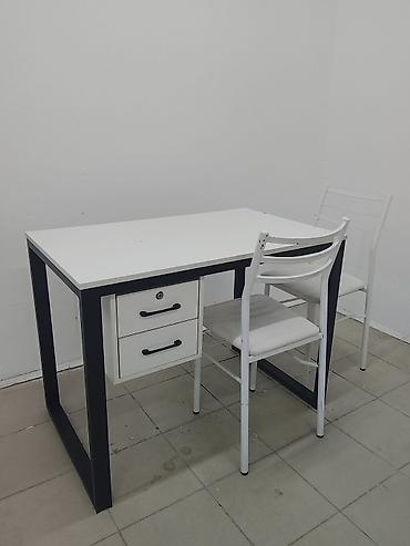 Салонные кресла: Срочно продаю Косметологическая/массажная кушетка с регулировкой — 7