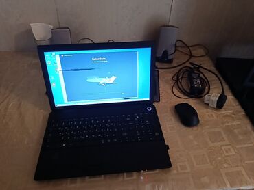продаётся ноутбук запечатанный абсолютно новый привозной из америки: Б/у Toshiba, 15.6 ", Intel Core i3, 512 ГБ, Самовывоз, Бесплатная доставка