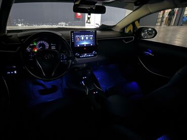 Toyota: Toyota Corolla: 2019 г., 1.8 л, Автомат, Гибрид, Седан — 5