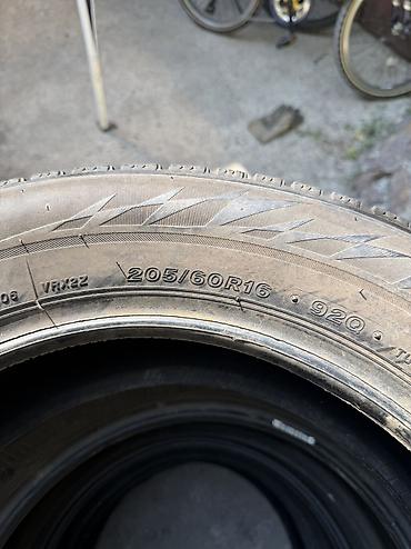 60: Шины 205 / 60 / R 16, Зима, Б/у, Комплект, Легковые, Япония, Bridgestone — 3
